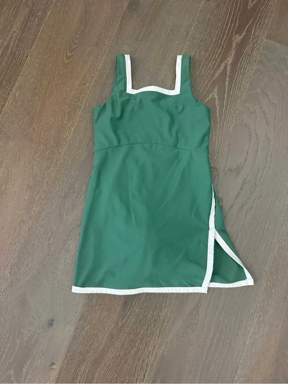 Old Navy Green Sleeveless Square-Neck Kids Dress with White Trim girls 8-10 M
